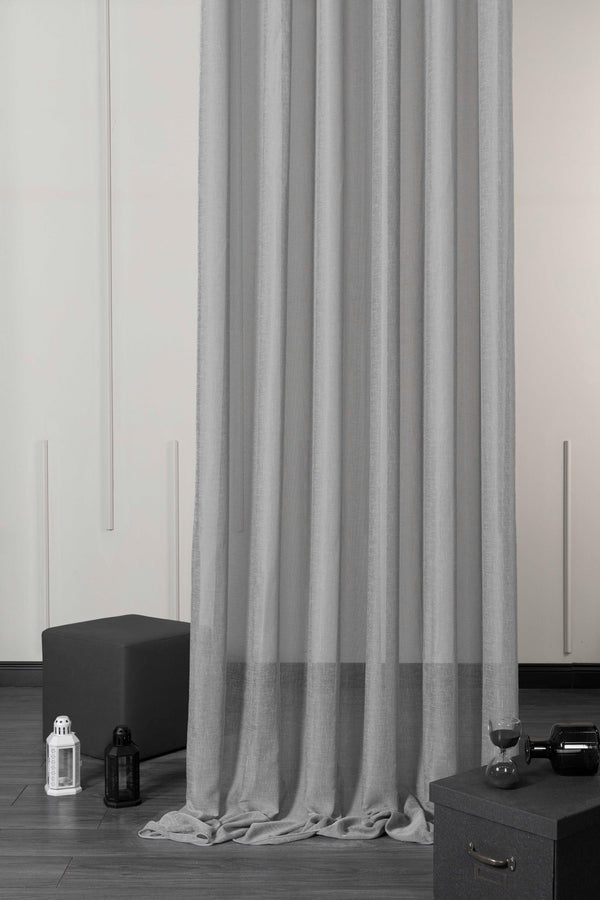 Agata Tulle-Bold & Beautiful: Luxury Drapery in Deep, Rich Colors
