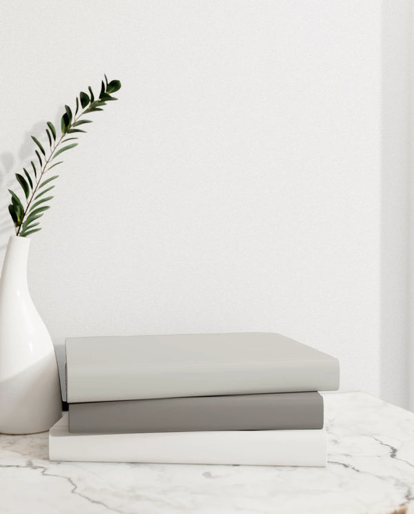 Velvet White Wallpaper, Textured Wallpaper,Natural Wallpaper, Modern & Minimalist Wall Covering,Modern Look Neutral Colors Glittering Wallcovering