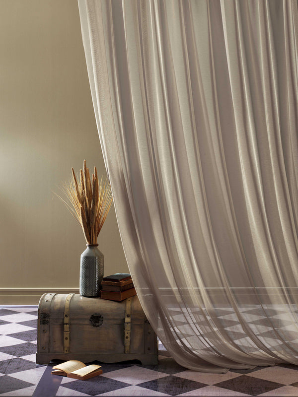 Lome Tulle-Choosing the Perfect Shade of White for Elegant Drapery