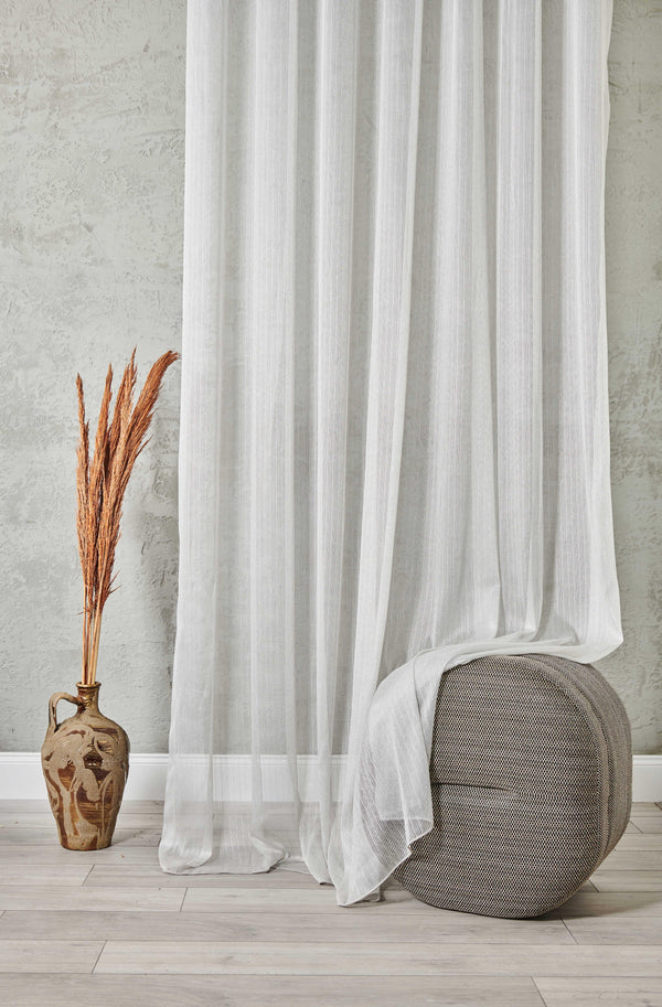 Meon Tulle-The Best High-End Drapery for Contemporary Mansions